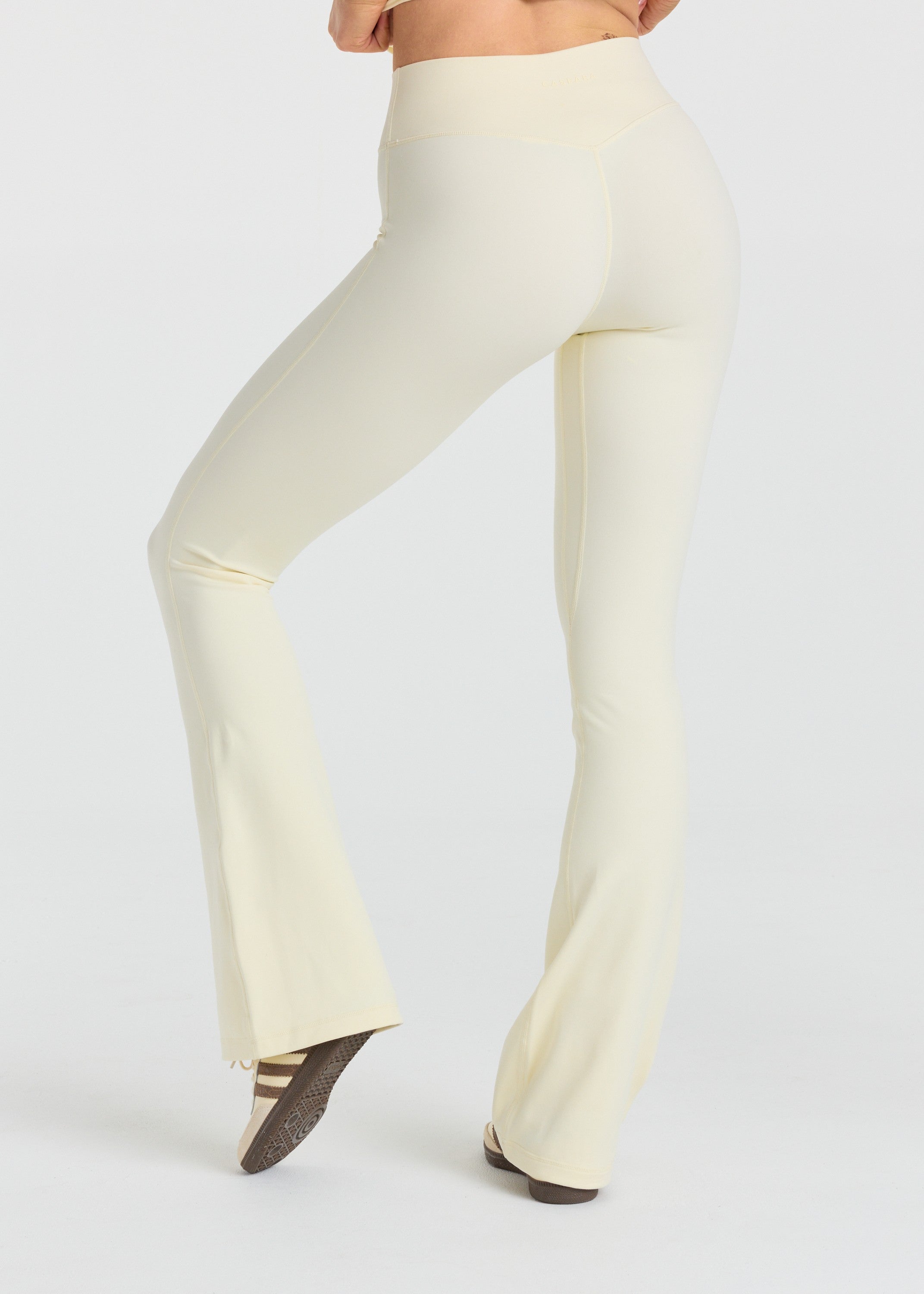 Cloudform® Yoga Pant Regular - Butter Yellow